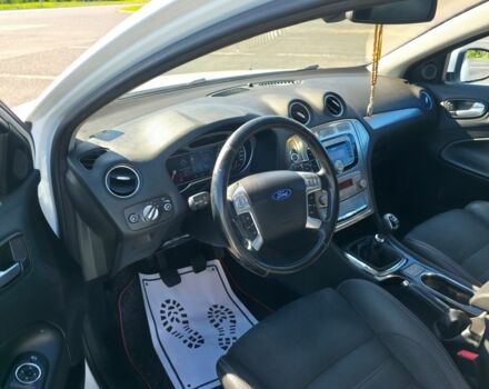 Білий Форд Мондео, об'ємом двигуна 1.8 л та пробігом 441 тис. км за 6200 $, фото 7 на Automoto.ua