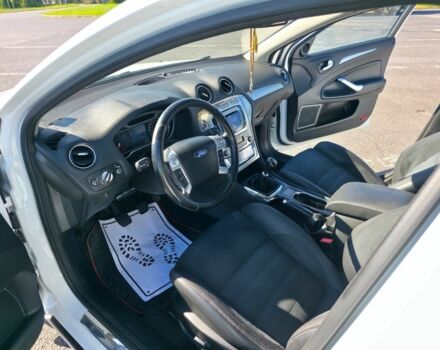 Білий Форд Мондео, об'ємом двигуна 1.8 л та пробігом 441 тис. км за 6200 $, фото 5 на Automoto.ua