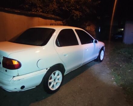 Белый Форд Мондео, объемом двигателя 0 л и пробегом 250 тыс. км за 1192 $, фото 5 на Automoto.ua