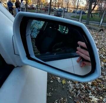 Белый Форд Мондео, объемом двигателя 1.8 л и пробегом 170 тыс. км за 3556 $, фото 21 на Automoto.ua