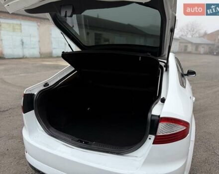 Белый Форд Мондео, объемом двигателя 1.8 л и пробегом 385 тыс. км за 5600 $, фото 19 на Automoto.ua