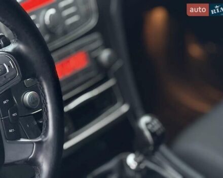 Белый Форд Мондео, объемом двигателя 1.8 л и пробегом 385 тыс. км за 5600 $, фото 11 на Automoto.ua