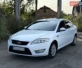 Белый Форд Мондео, объемом двигателя 1.8 л и пробегом 385 тыс. км за 6000 $, фото 1 на Automoto.ua