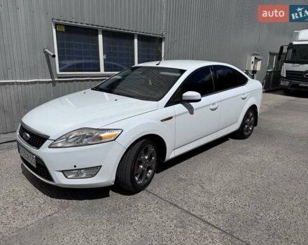 Белый Форд Мондео, объемом двигателя 2.26 л и пробегом 190 тыс. км за 7200 $, фото 3 на Automoto.ua