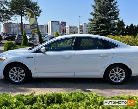 Белый Форд Мондео, объемом двигателя 2 л и пробегом 131 тыс. км за 9200 $, фото 3 на Automoto.ua