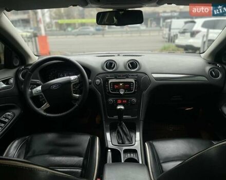 Білий Форд Мондео, об'ємом двигуна 2 л та пробігом 212 тис. км за 7800 $, фото 15 на Automoto.ua