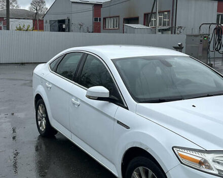 Белый Форд Мондео, объемом двигателя 1.98 л и пробегом 170 тыс. км за 6450 $, фото 9 на Automoto.ua