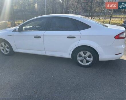 Белый Форд Мондео, объемом двигателя 1.6 л и пробегом 278 тыс. км за 6700 $, фото 12 на Automoto.ua