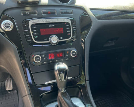 Белый Форд Мондео, объемом двигателя 2 л и пробегом 183 тыс. км за 8500 $, фото 36 на Automoto.ua