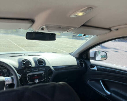 Белый Форд Мондео, объемом двигателя 2 л и пробегом 183 тыс. км за 8500 $, фото 15 на Automoto.ua