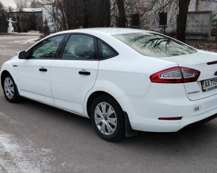 Білий Форд Мондео, об'ємом двигуна 1.6 л та пробігом 177 тис. км за 7000 $, фото 4 на Automoto.ua