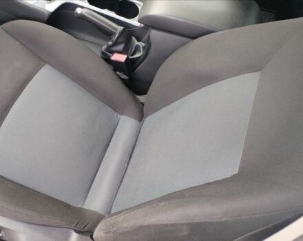 Білий Форд Мондео, об'ємом двигуна 1.6 л та пробігом 177 тис. км за 7000 $, фото 14 на Automoto.ua