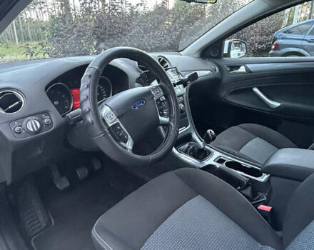 Білий Форд Мондео, об'ємом двигуна 1.6 л та пробігом 79 тис. км за 11000 $, фото 12 на Automoto.ua