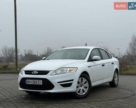 Белый Форд Мондео, объемом двигателя 1.6 л и пробегом 171 тыс. км за 8500 $, фото 2 на Automoto.ua