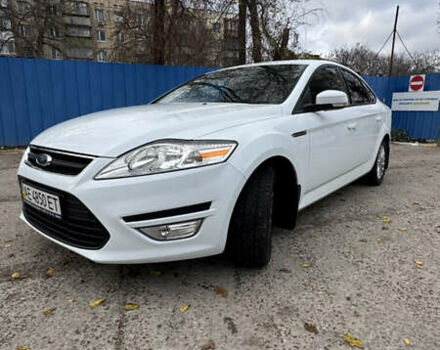 Белый Форд Мондео, объемом двигателя 2 л и пробегом 141 тыс. км за 10000 $, фото 6 на Automoto.ua