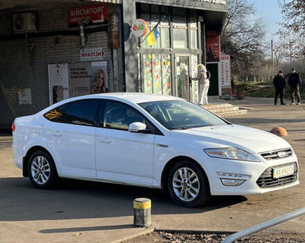 Белый Форд Мондео, объемом двигателя 1.6 л и пробегом 180 тыс. км за 8900 $, фото 13 на Automoto.ua