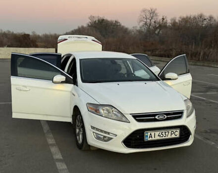 Білий Форд Мондео, об'ємом двигуна 2 л та пробігом 189 тис. км за 8500 $, фото 4 на Automoto.ua