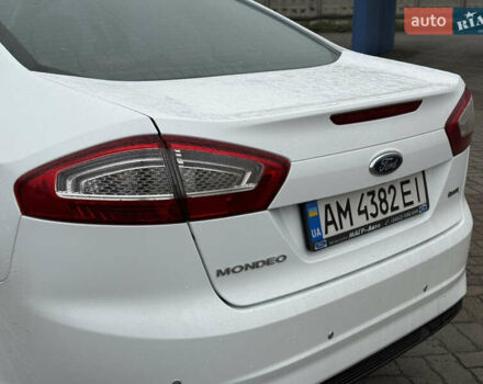 Белый Форд Мондео, объемом двигателя 1.6 л и пробегом 171 тыс. км за 8500 $, фото 19 на Automoto.ua