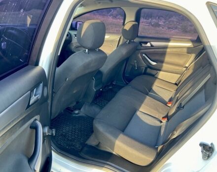 Белый Форд Мондео, объемом двигателя 1.6 л и пробегом 214 тыс. км за 6100 $, фото 6 на Automoto.ua