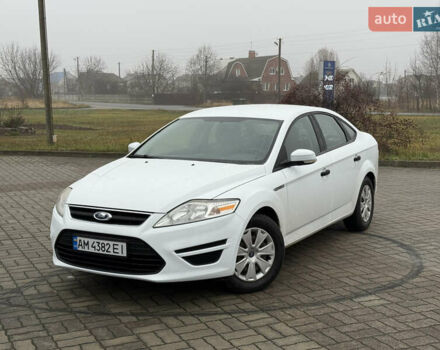 Белый Форд Мондео, объемом двигателя 1.6 л и пробегом 171 тыс. км за 8500 $, фото 1 на Automoto.ua