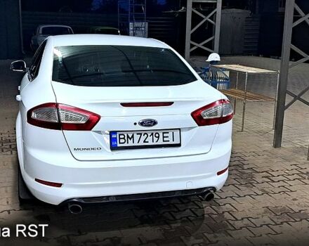 Белый Форд Мондео, объемом двигателя 2 л и пробегом 222 тыс. км за 6100 $, фото 5 на Automoto.ua