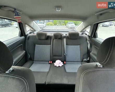 Білий Форд Мондео, об'ємом двигуна 1.6 л та пробігом 79 тис. км за 11000 $, фото 16 на Automoto.ua