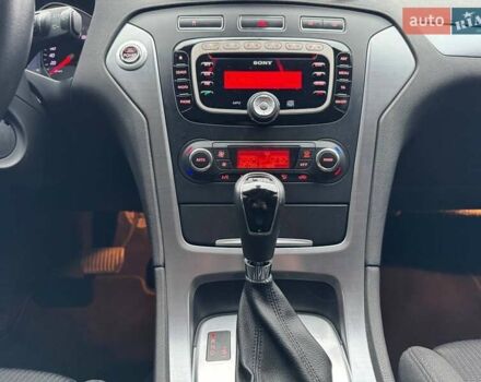 Белый Форд Мондео, объемом двигателя 2 л и пробегом 78 тыс. км за 11800 $, фото 19 на Automoto.ua