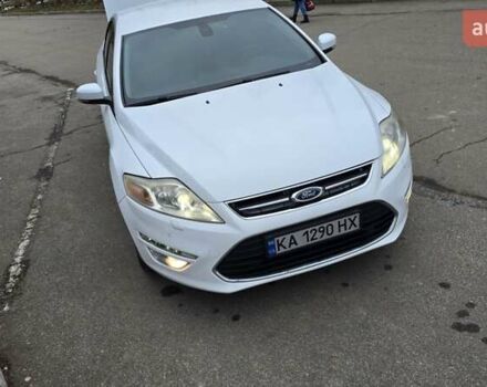 Белый Форд Мондео, объемом двигателя 2 л и пробегом 240 тыс. км за 8000 $, фото 5 на Automoto.ua
