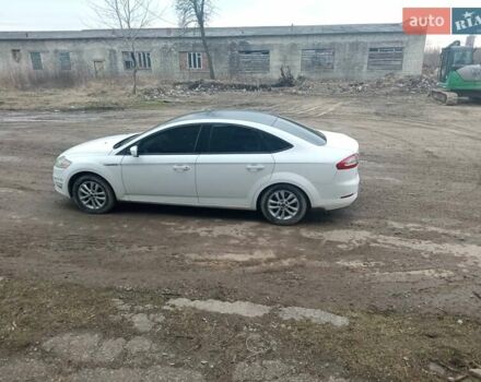 Белый Форд Мондео, объемом двигателя 2.2 л и пробегом 111 тыс. км за 8300 $, фото 3 на Automoto.ua