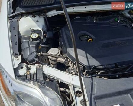 Белый Форд Мондео, объемом двигателя 1.6 л и пробегом 143 тыс. км за 8000 $, фото 17 на Automoto.ua