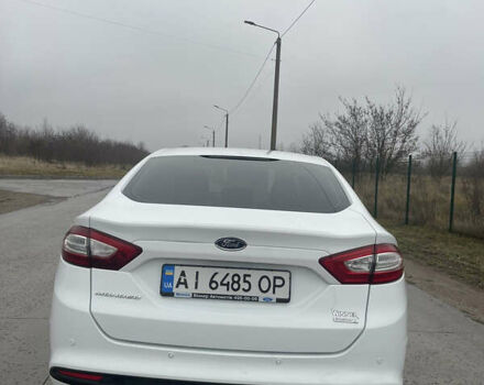 Белый Форд Мондео, объемом двигателя 1.5 л и пробегом 219 тыс. км за 9250 $, фото 7 на Automoto.ua