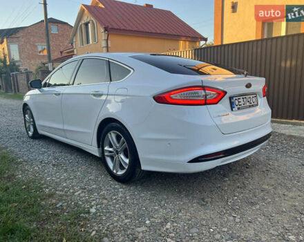 Белый Форд Мондео, объемом двигателя 2 л и пробегом 180 тыс. км за 12300 $, фото 11 на Automoto.ua