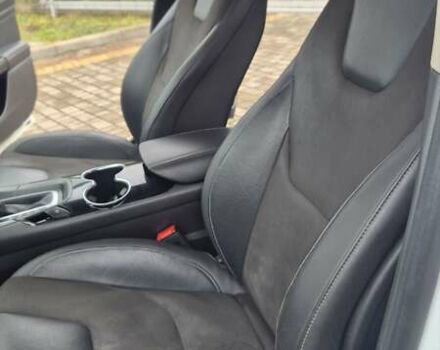 Белый Форд Мондео, объемом двигателя 2 л и пробегом 297 тыс. км за 9750 $, фото 57 на Automoto.ua