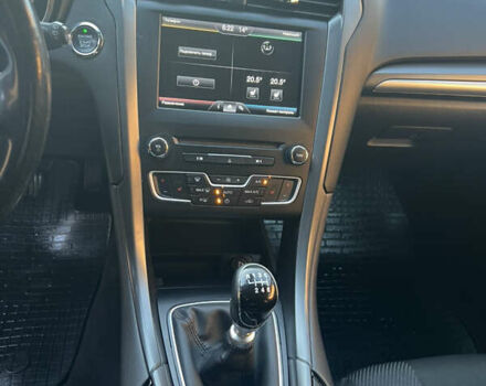 Белый Форд Мондео, объемом двигателя 2 л и пробегом 180 тыс. км за 12300 $, фото 33 на Automoto.ua