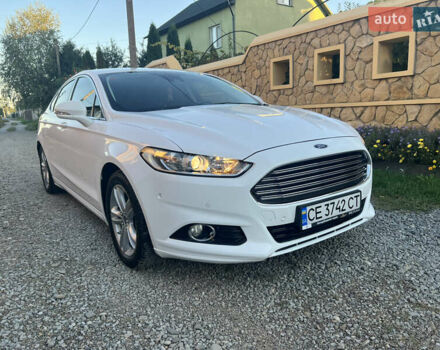 Белый Форд Мондео, объемом двигателя 2 л и пробегом 180 тыс. км за 12300 $, фото 3 на Automoto.ua