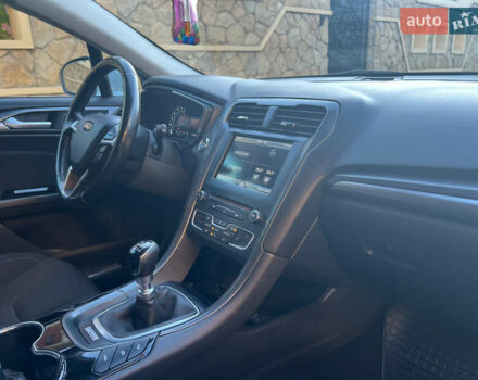 Белый Форд Мондео, объемом двигателя 2 л и пробегом 180 тыс. км за 12300 $, фото 14 на Automoto.ua