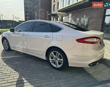 Белый Форд Мондео, объемом двигателя 2 л и пробегом 164 тыс. км за 14900 $, фото 8 на Automoto.ua