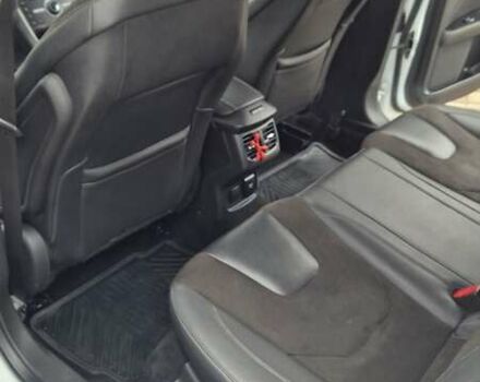 Белый Форд Мондео, объемом двигателя 2 л и пробегом 297 тыс. км за 9750 $, фото 63 на Automoto.ua