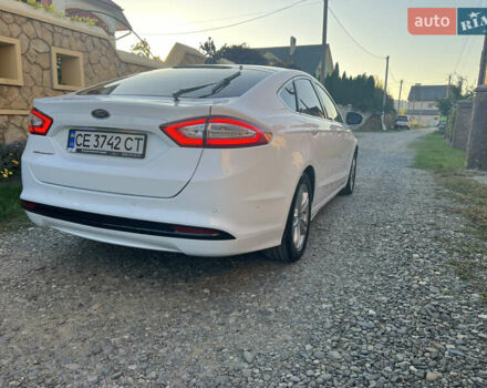 Белый Форд Мондео, объемом двигателя 2 л и пробегом 180 тыс. км за 12300 $, фото 9 на Automoto.ua