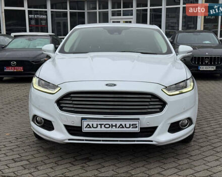Белый Форд Мондео, объемом двигателя 2 л и пробегом 184 тыс. км за 11900 $, фото 1 на Automoto.ua