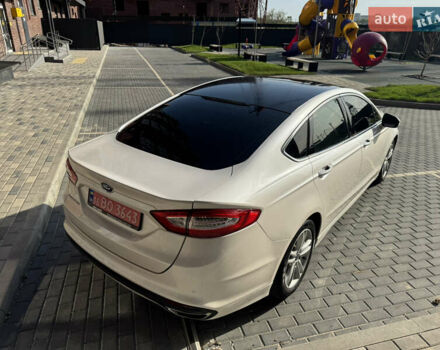 Белый Форд Мондео, объемом двигателя 2 л и пробегом 164 тыс. км за 14900 $, фото 13 на Automoto.ua