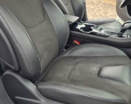 Белый Форд Мондео, объемом двигателя 2 л и пробегом 297 тыс. км за 9750 $, фото 85 на Automoto.ua