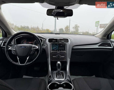 Белый Форд Мондео, объемом двигателя 2 л и пробегом 184 тыс. км за 11900 $, фото 12 на Automoto.ua