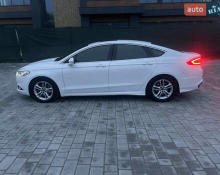 Білий Форд Мондео, об'ємом двигуна 2 л та пробігом 134 тис. км за 10200 $, фото 2 на Automoto.ua