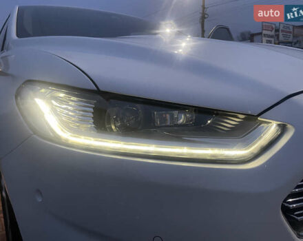 Білий Форд Мондео, об'ємом двигуна 2 л та пробігом 134 тис. км за 10200 $, фото 27 на Automoto.ua