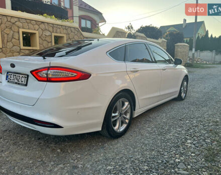 Белый Форд Мондео, объемом двигателя 2 л и пробегом 180 тыс. км за 12300 $, фото 7 на Automoto.ua