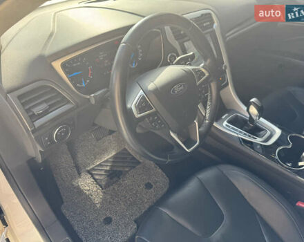 Белый Форд Мондео, объемом двигателя 2 л и пробегом 164 тыс. км за 14900 $, фото 18 на Automoto.ua