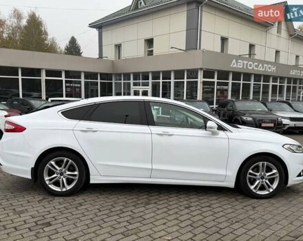 Белый Форд Мондео, объемом двигателя 2 л и пробегом 184 тыс. км за 11900 $, фото 3 на Automoto.ua