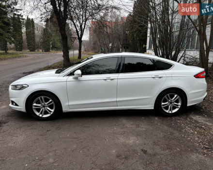 Белый Форд Мондео, объемом двигателя 2 л и пробегом 132 тыс. км за 10900 $, фото 4 на Automoto.ua