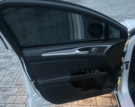 Білий Форд Мондео, об'ємом двигуна 2 л та пробігом 134 тис. км за 10200 $, фото 10 на Automoto.ua